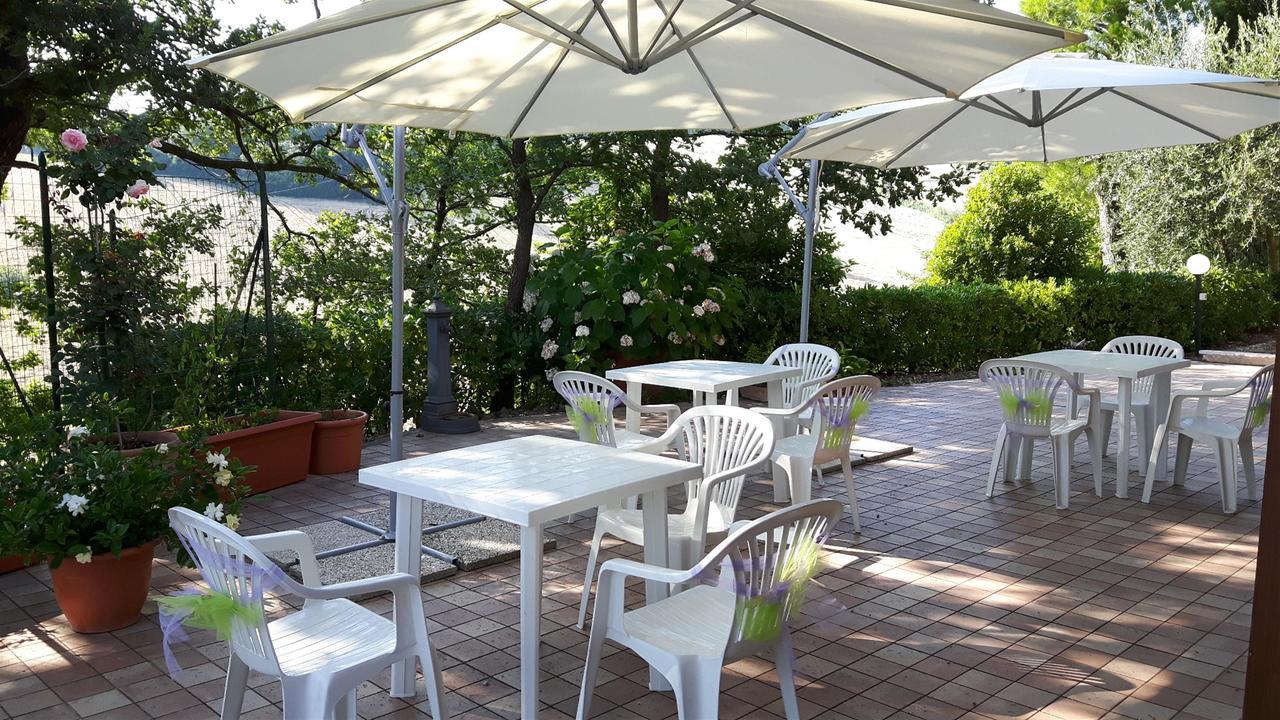 La Casa In Campagna Bed & Breakfast Cossignano Екстериор снимка
