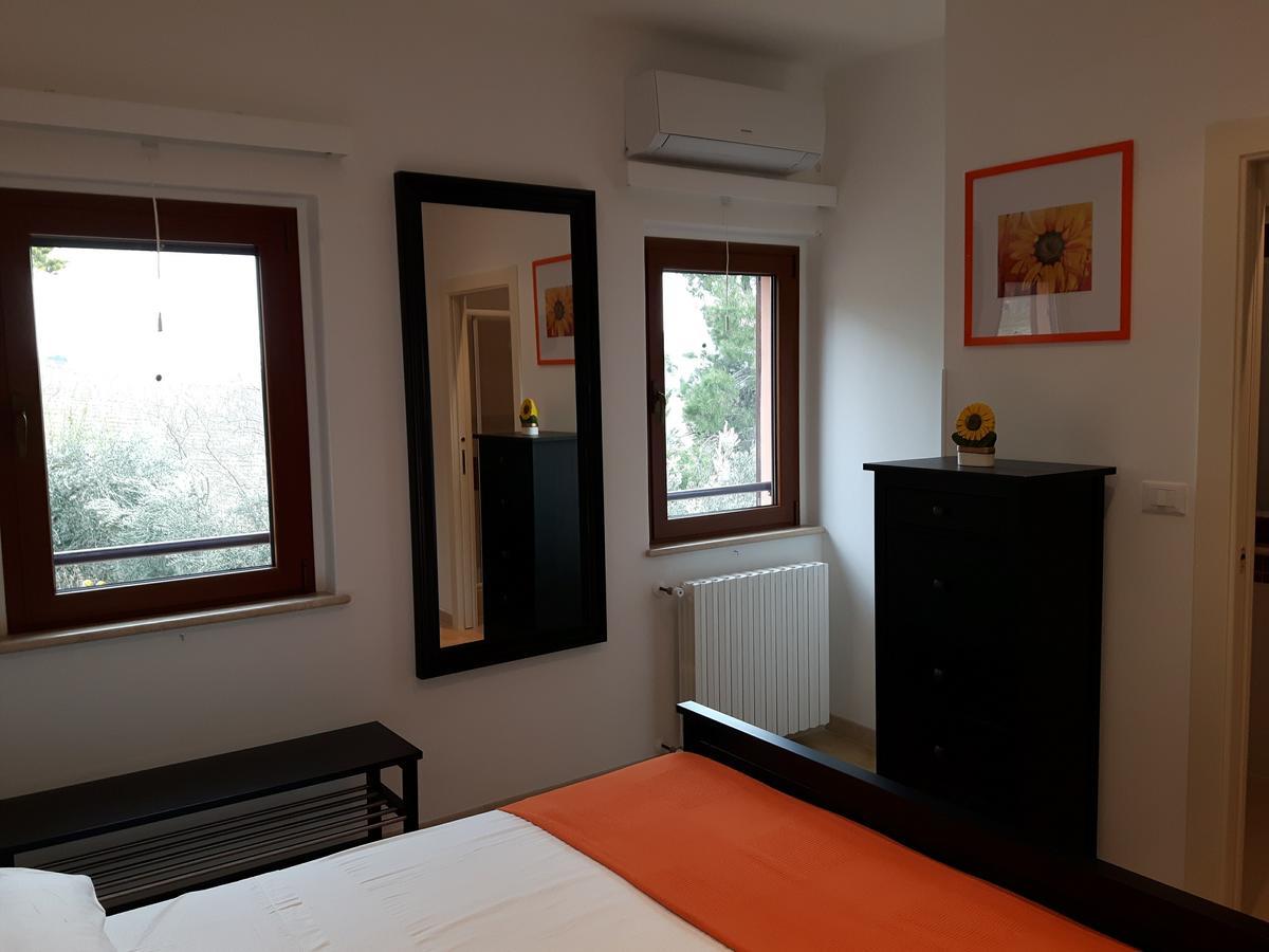 La Casa In Campagna Bed & Breakfast Cossignano Екстериор снимка
