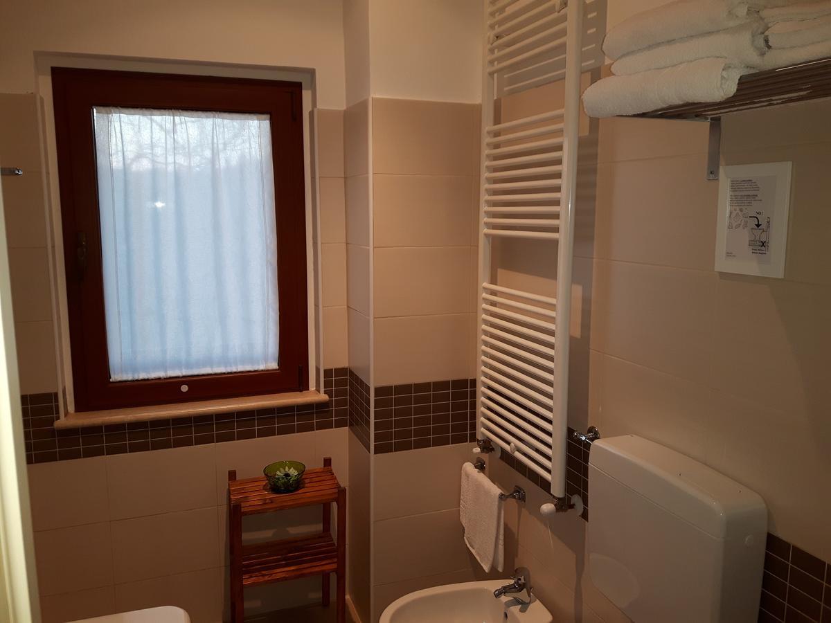 La Casa In Campagna Bed & Breakfast Cossignano Екстериор снимка