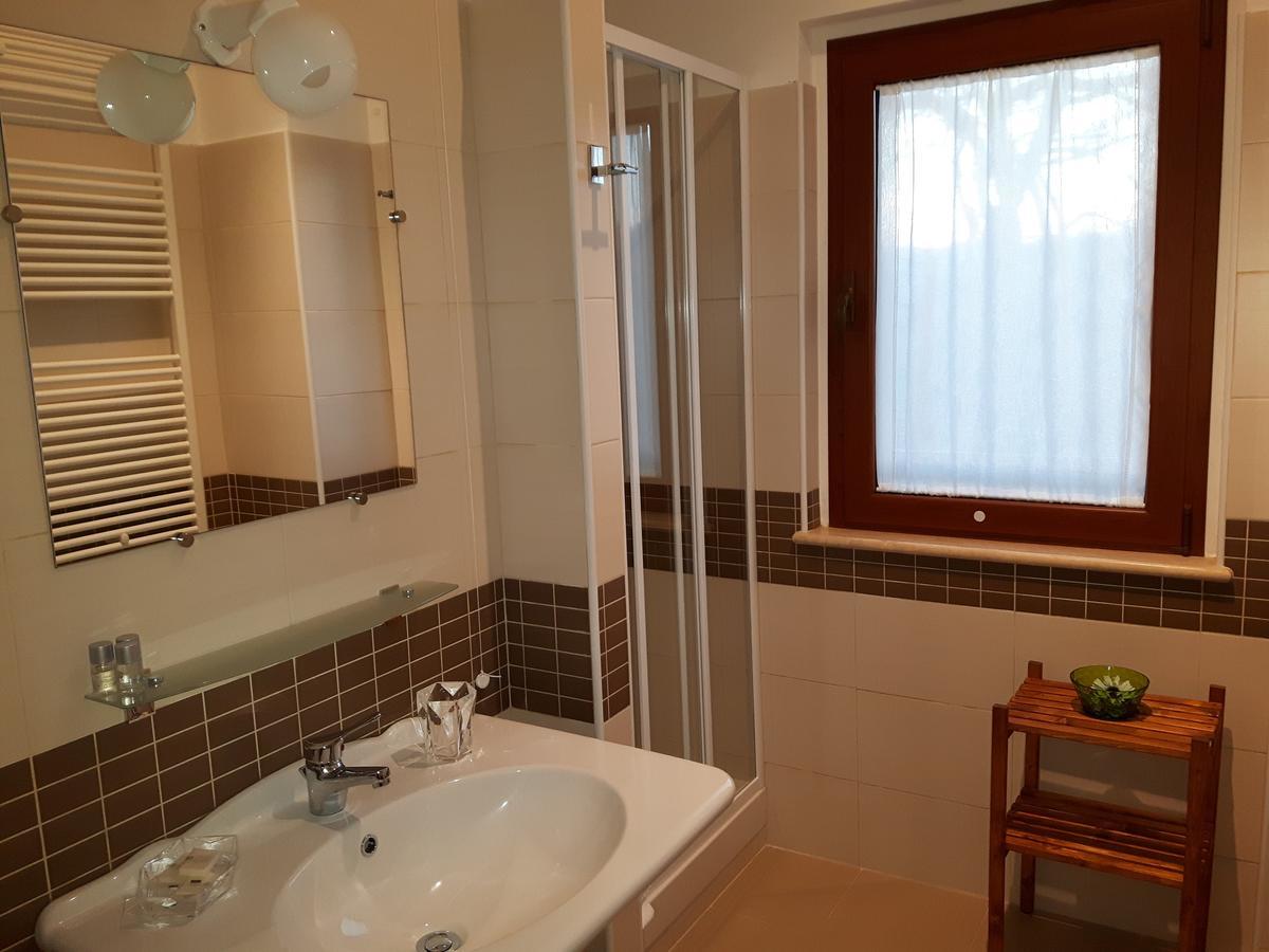 La Casa In Campagna Bed & Breakfast Cossignano Екстериор снимка