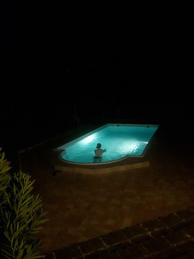 La Casa In Campagna Bed & Breakfast Cossignano Екстериор снимка